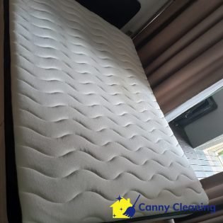 mattress-cleaning-services-canny-cleaning-singapore-condo-orchard-1