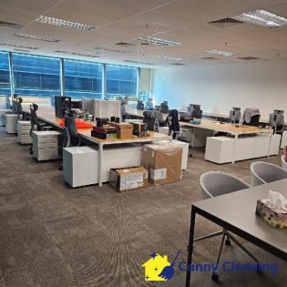 workstation-cleaning-canny-cleaning-services-singapore-commercial-west-coast