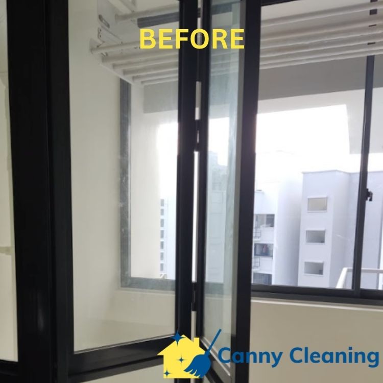 bifold-door-cleaning-post-renovation-cleaning-service-canny-cleaning-singapore-hdb-sengkang-2